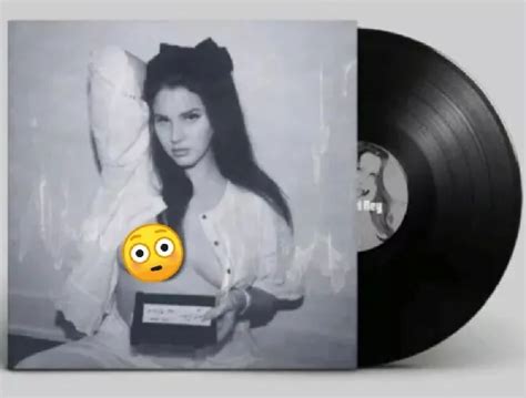 lana del rey tits|Lana Del Rey Reveals Tracklist, Topless Artwork for New Album